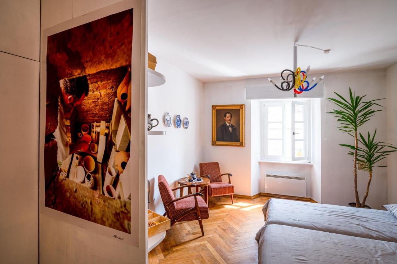 Art House Radovljica Appartement Buitenkant foto